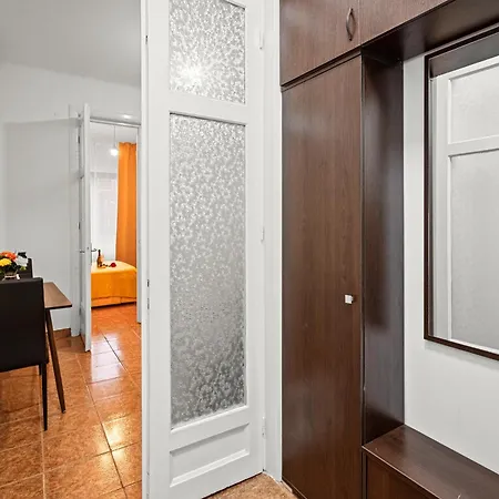Appartamento Stepup Apartment, Old Town Bucharest, Center, Classic Escape *